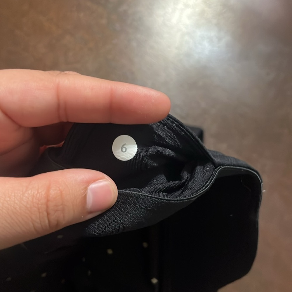 Lululemon shorts - Picture 8 of 8